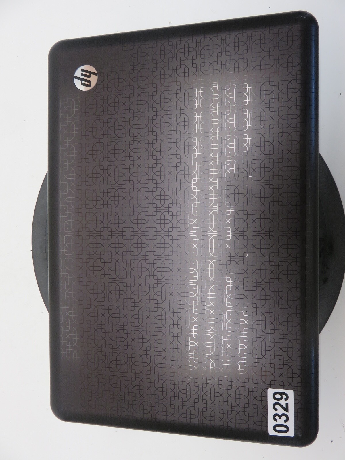 HP Pavilion dv5t-2100 Intel Core i3 CPU M370 2.40GHz 4GB NO HDD No Batt
