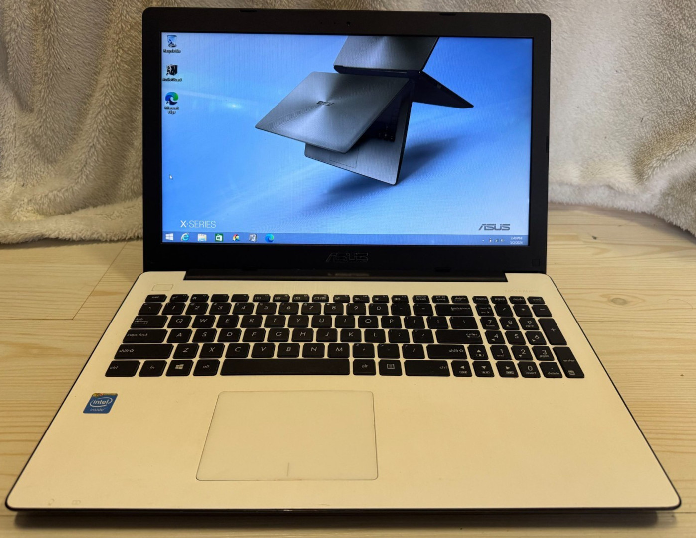 ASUS D553M Laptop 15.6″ Intel Celeron N2830 2.16GHz 4GB RAM 64GB SSD Windows