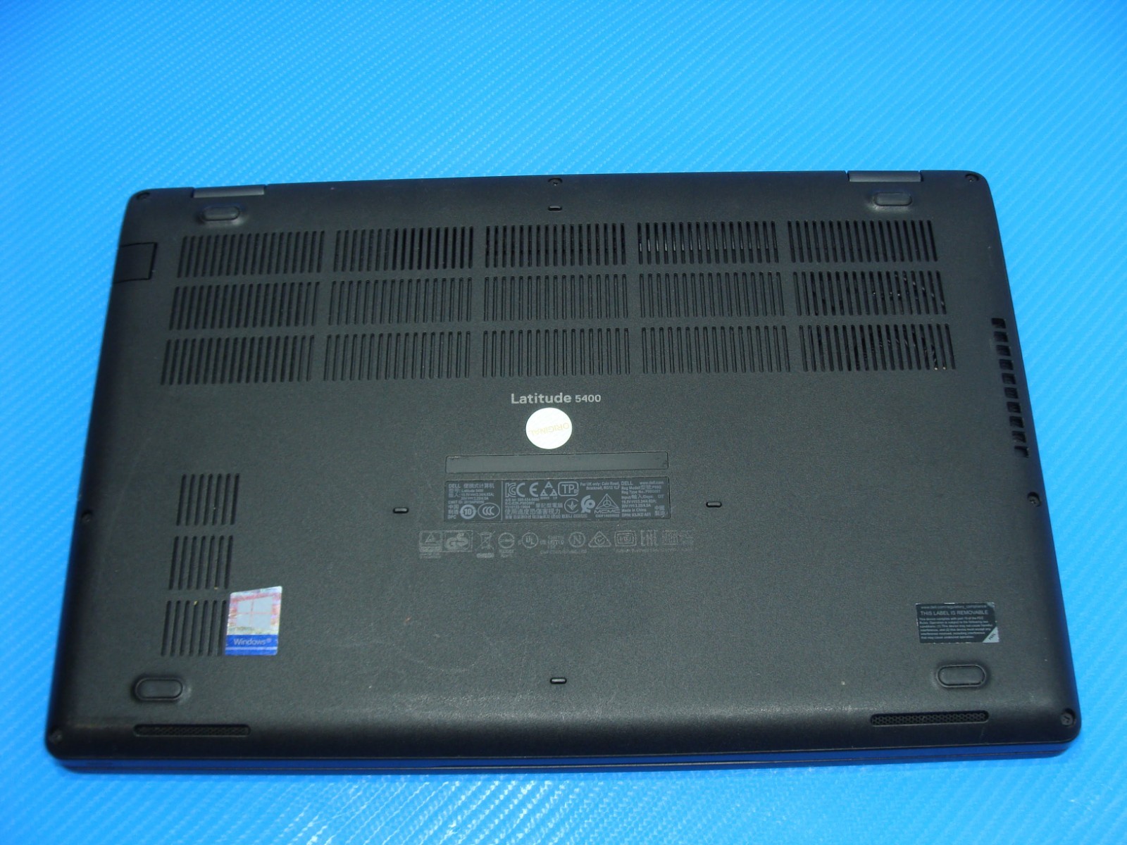 Dell Latitude 5400 14″ FHD Intel i7-8665U 1.9GHz 8GB 512GB Windows 11 Pro +PA