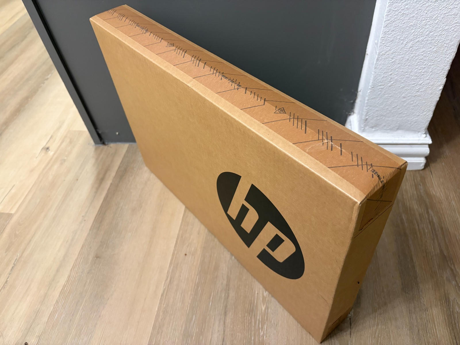 Brand New HP ZBSG11 U7-165H 16 32GB/512 NVIDIA RTX 1000 Ada (B01VVUC)