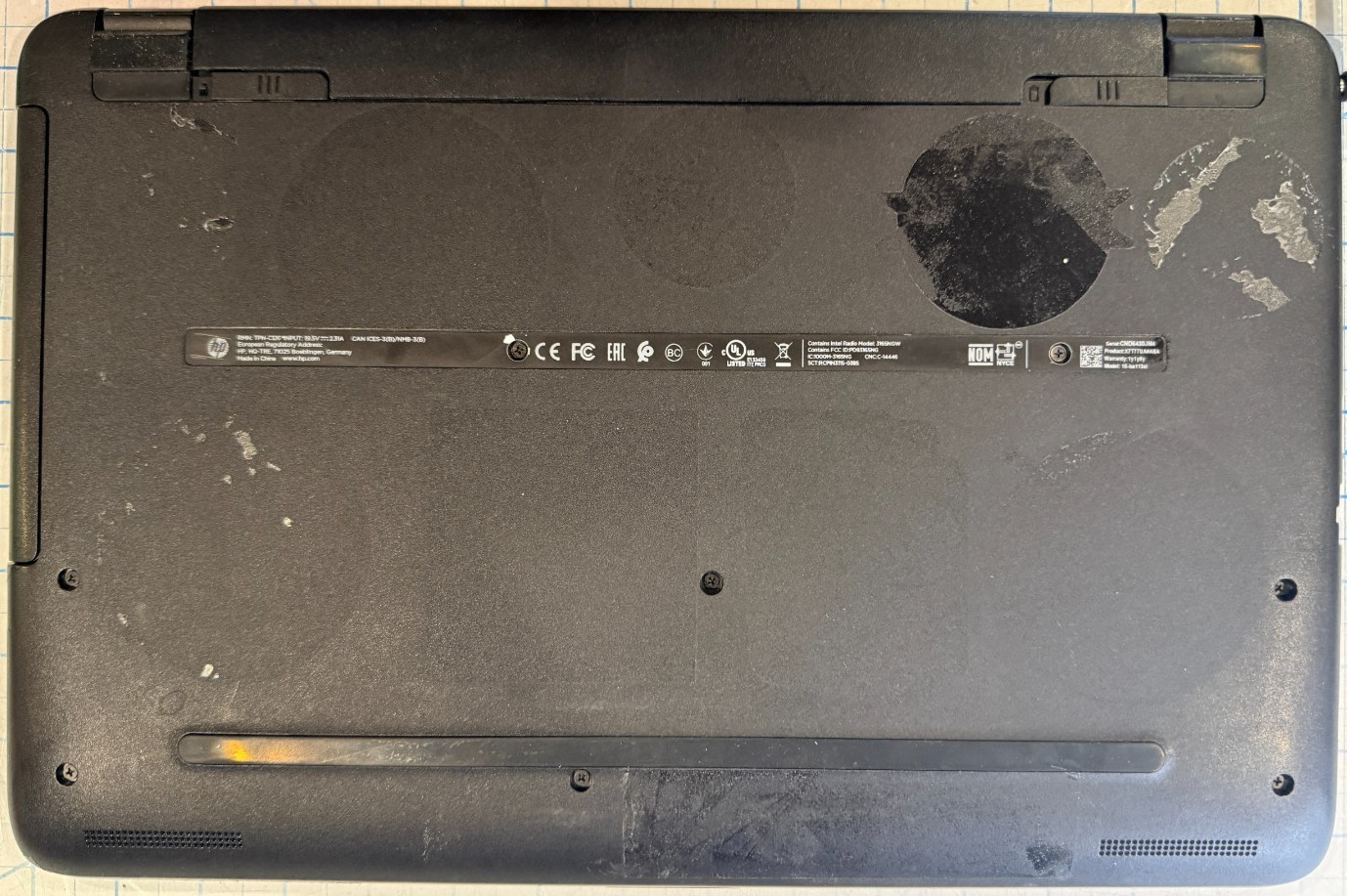 HP Notebook 15-DB0018CA AMD A9-9425 Radeon R5 3.10GHz 15.6″ Laptop w/ 1TB HD,8GB