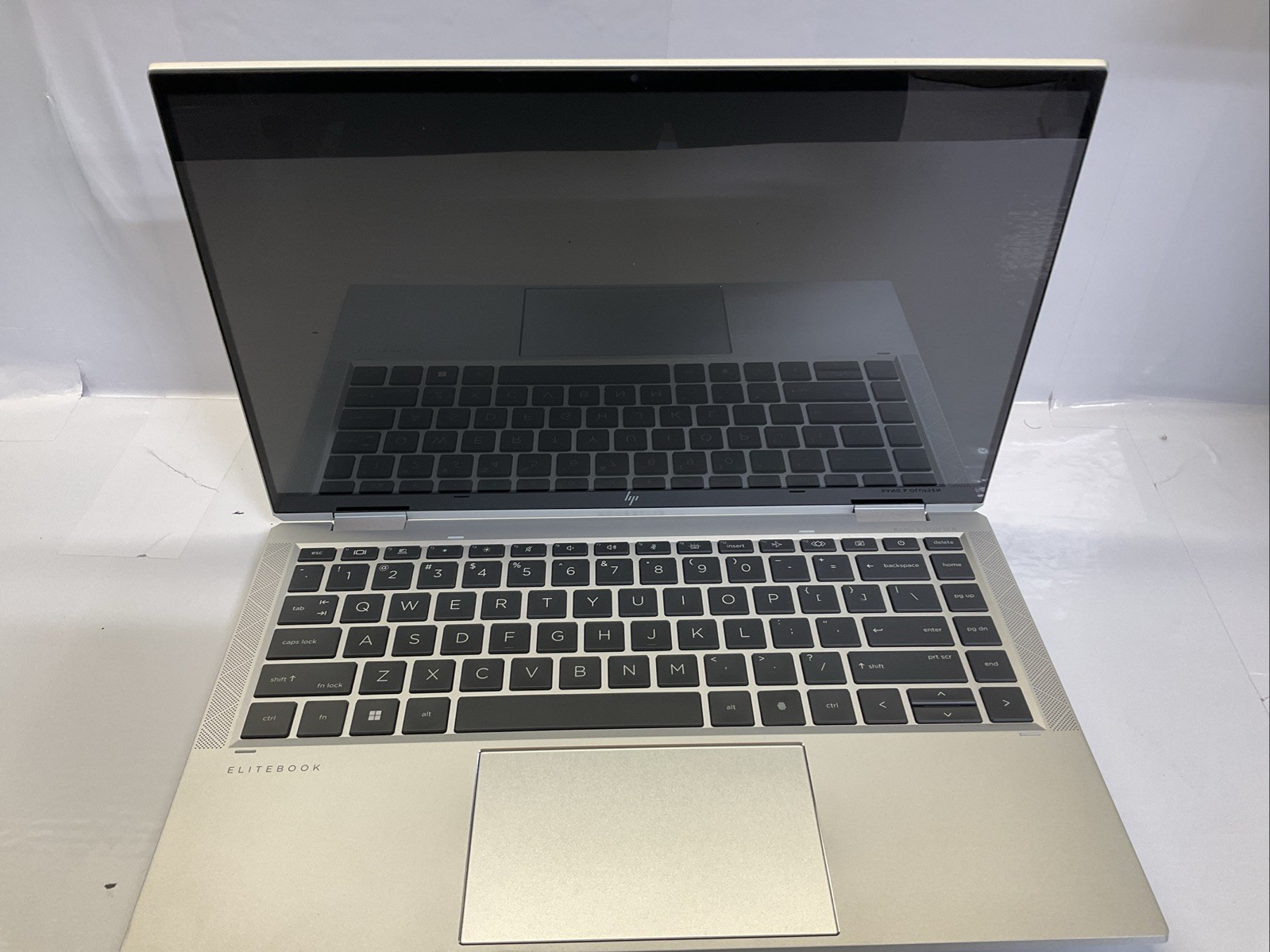 HP EliteBook x360 1040 G8 i7-11th Gen 16GB RAM 512GB SSD Touch W11 Pro AC