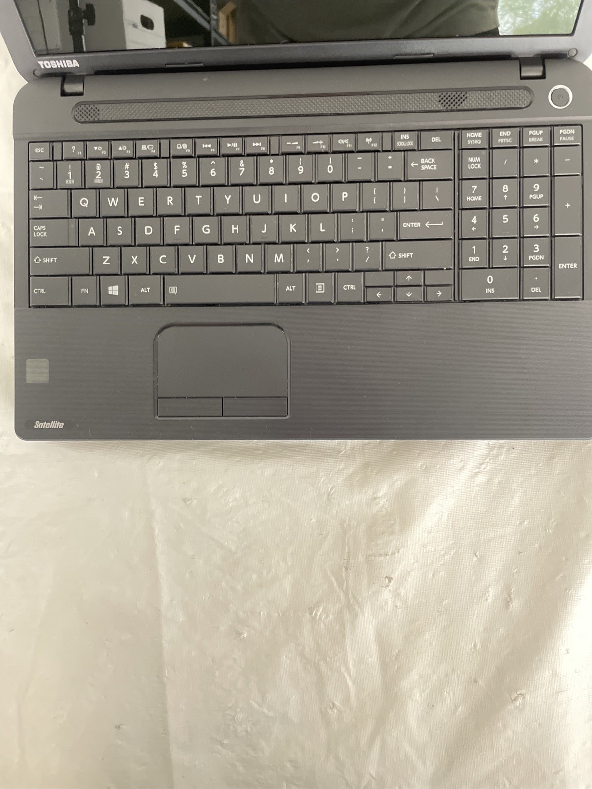 Toshiba Satellite C55-A 15.6 | i3-3120M 2.5GHz | 8GB RAM | No HDD | BB