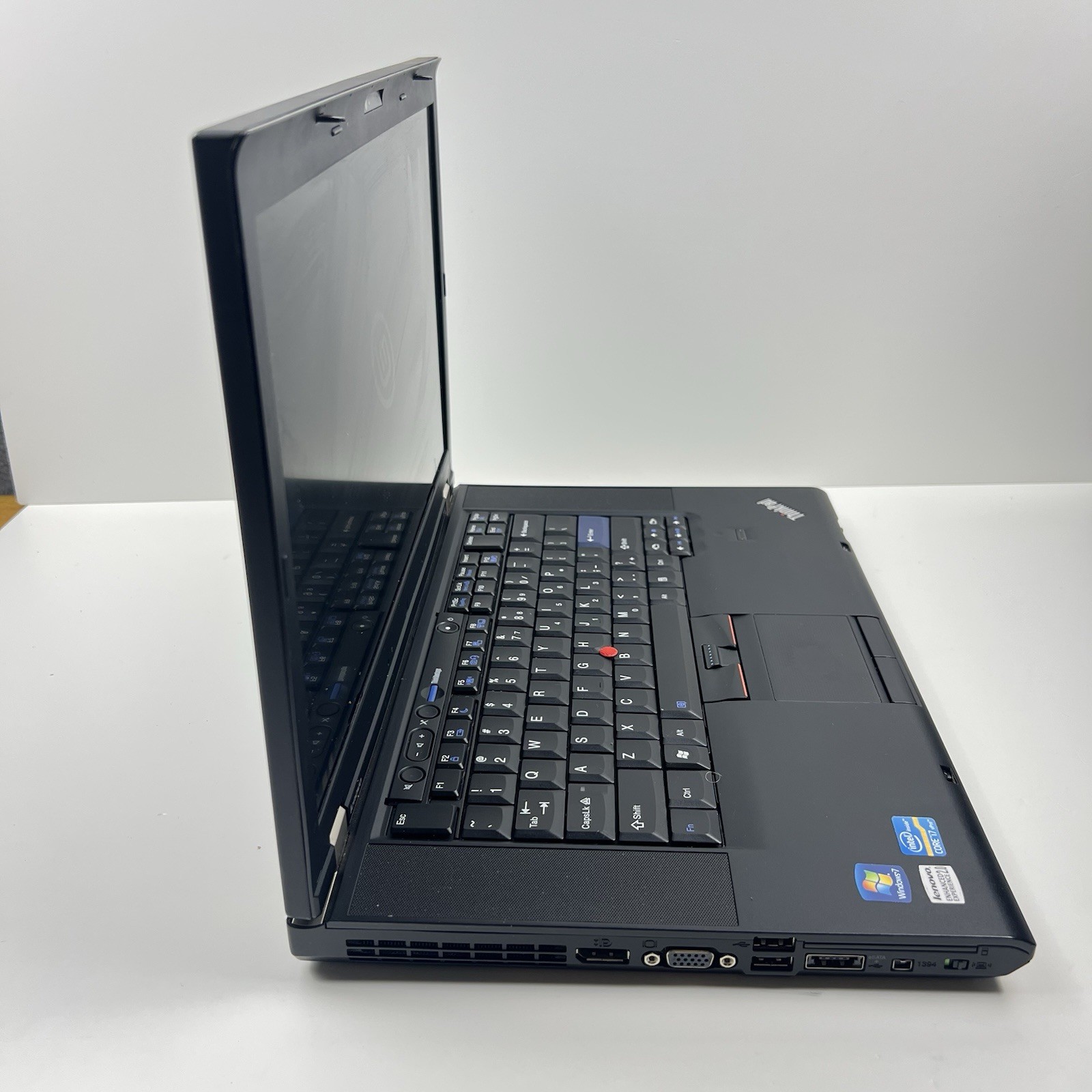 Lenovo ThinkPad T520 Intel i7-2640M 8GB 320GB HDD Linux Mint OS w/ Charger|ELP85