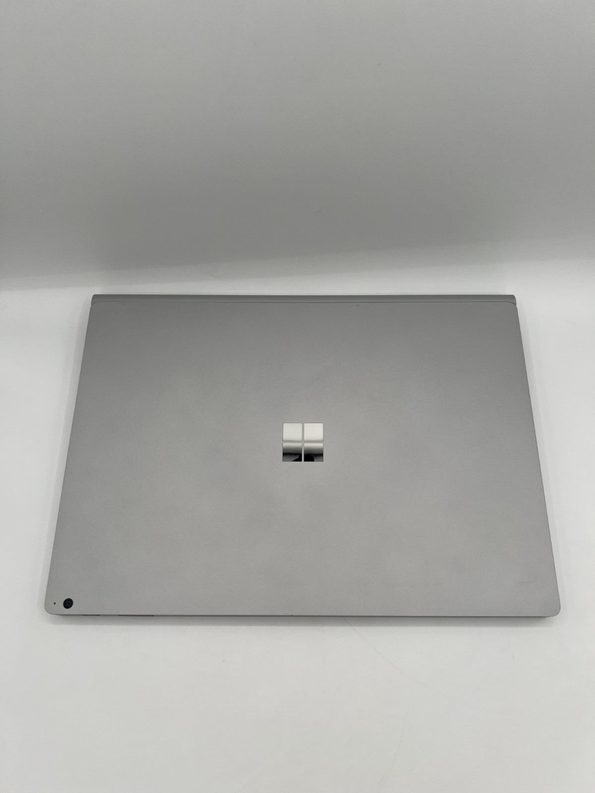 Microsoft Surface Book 3 15″ GTX 1660 Ti i7-1065G7 16GB 256GB SSD Windows 11 Pro