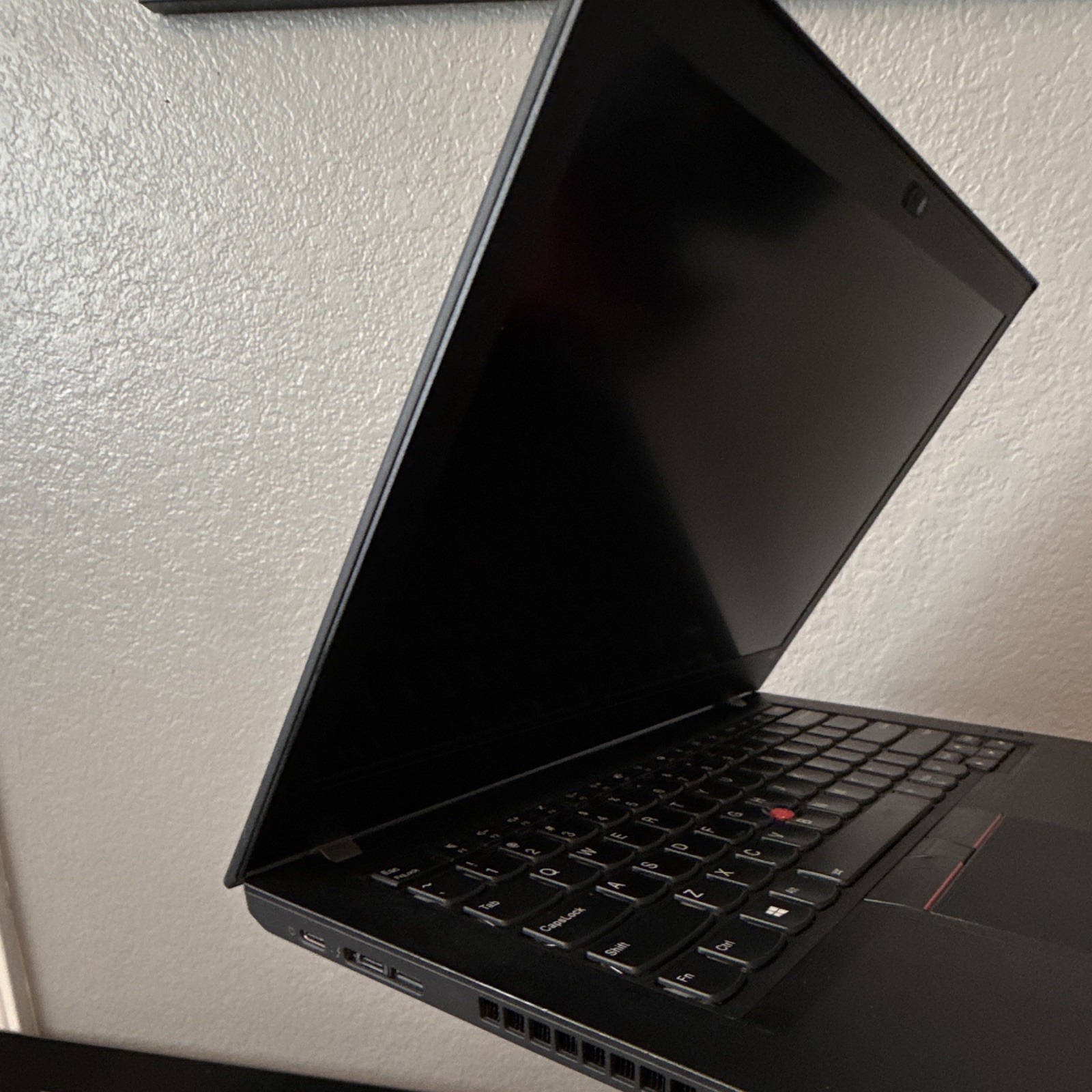 Lenovo ThinkPad T480 | i7-8550U | 64GB RAM | 1TB NVMe SSD | 14″ FHD | Win11