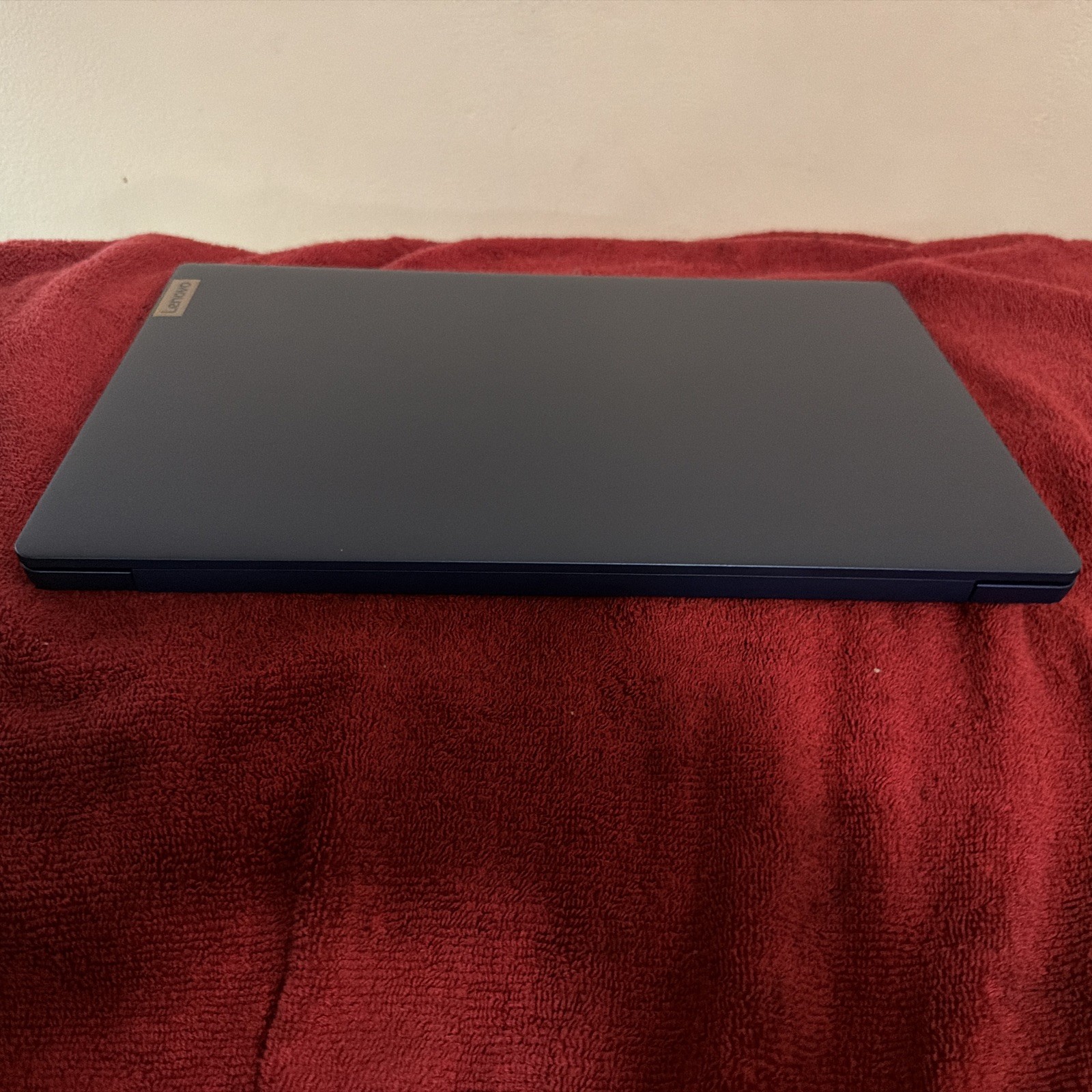 Lenovo Ideapad Slim 3 15IAN8 15.6″ i3-N305 1.8GHz 8GB RAM 128GB SSD 256GB