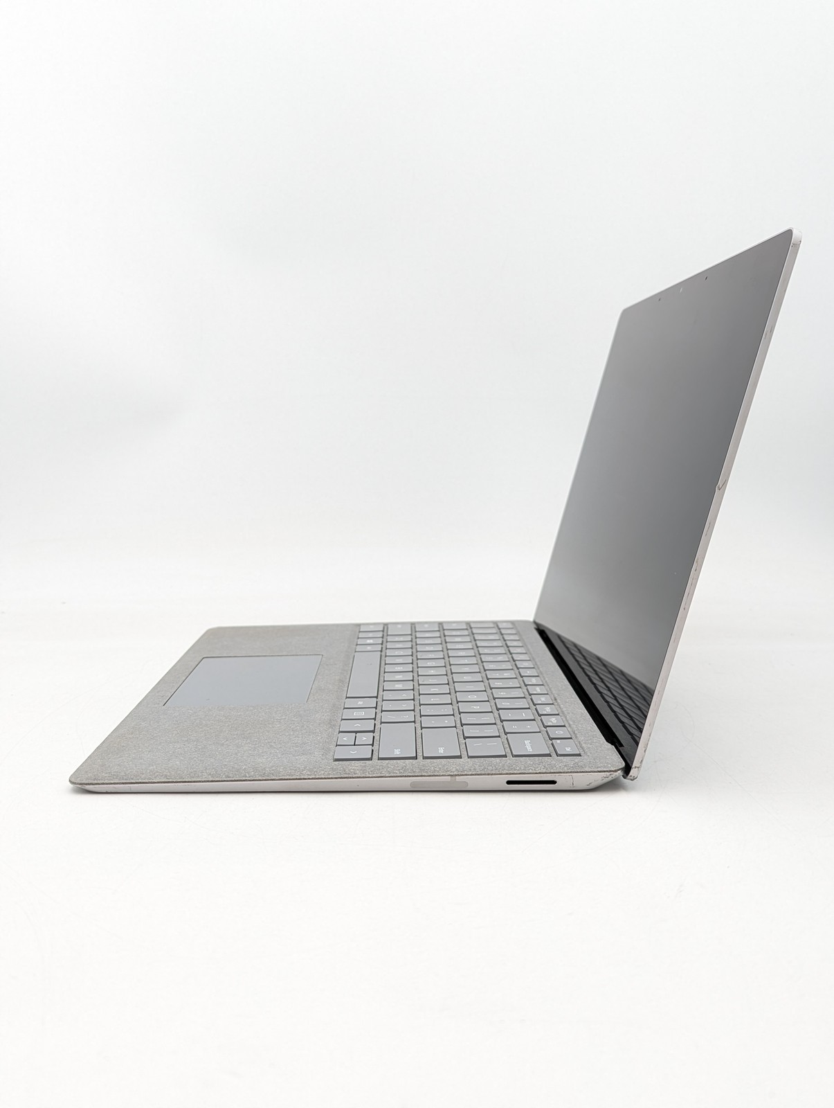 Microsoft Surface Laptop 2 13.5″ i7-8650U 16GB RAM 512GB SSD Windows 11 Home