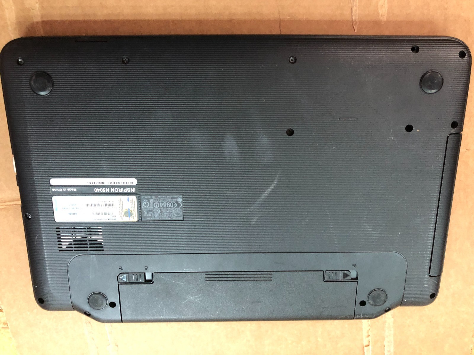 Dell inspiron N5040 Laptop i3 CPU 4Gb, No Hard drive