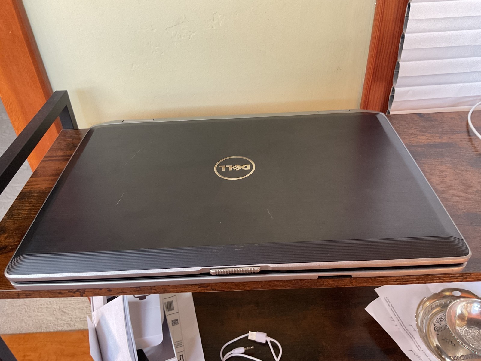 Dell Latitude E6420 laptop Intel Core i5 2.50GHz 4GB RAM For Parts locked