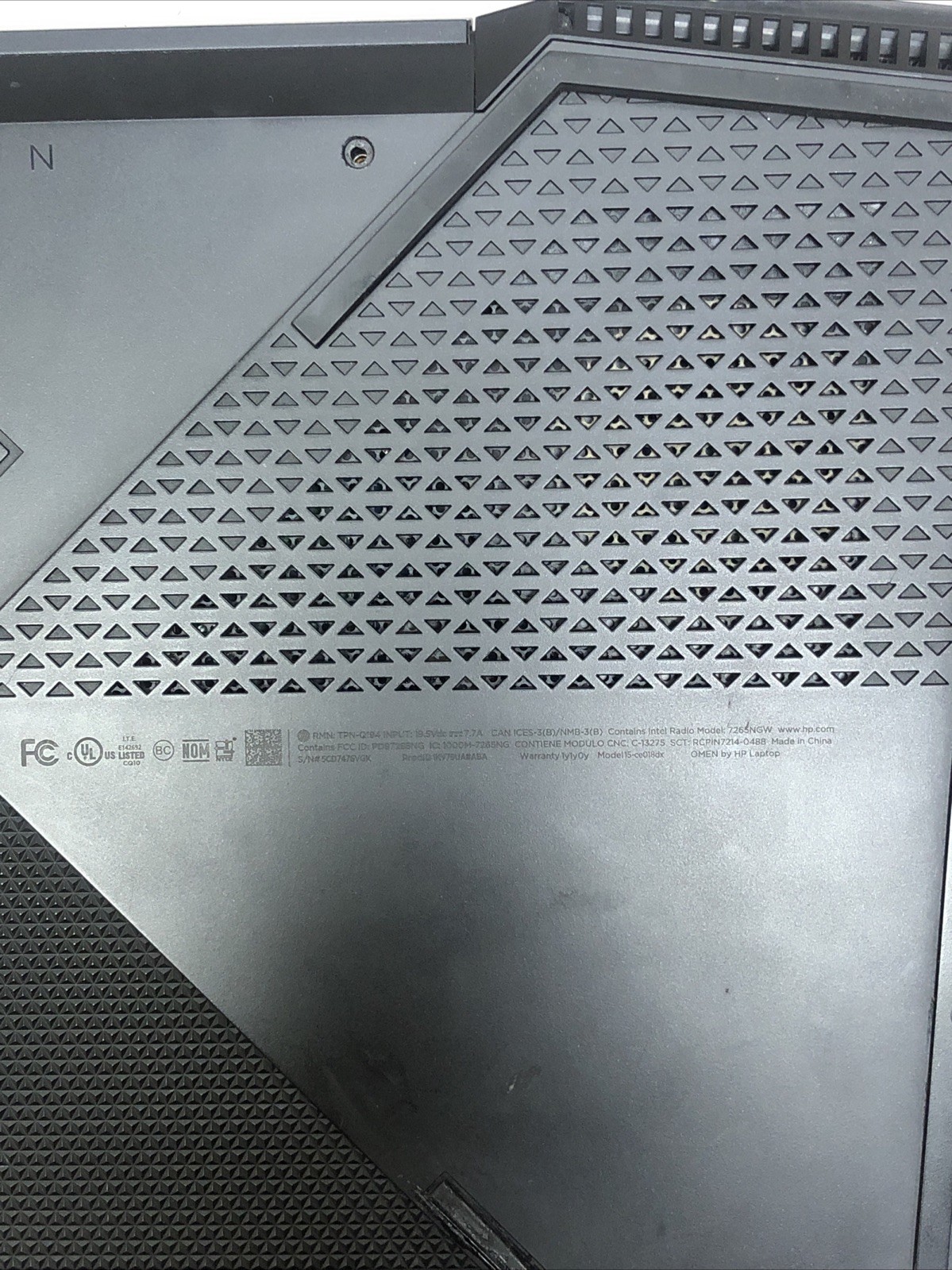 omen gaming laptop 15-CE018DX
