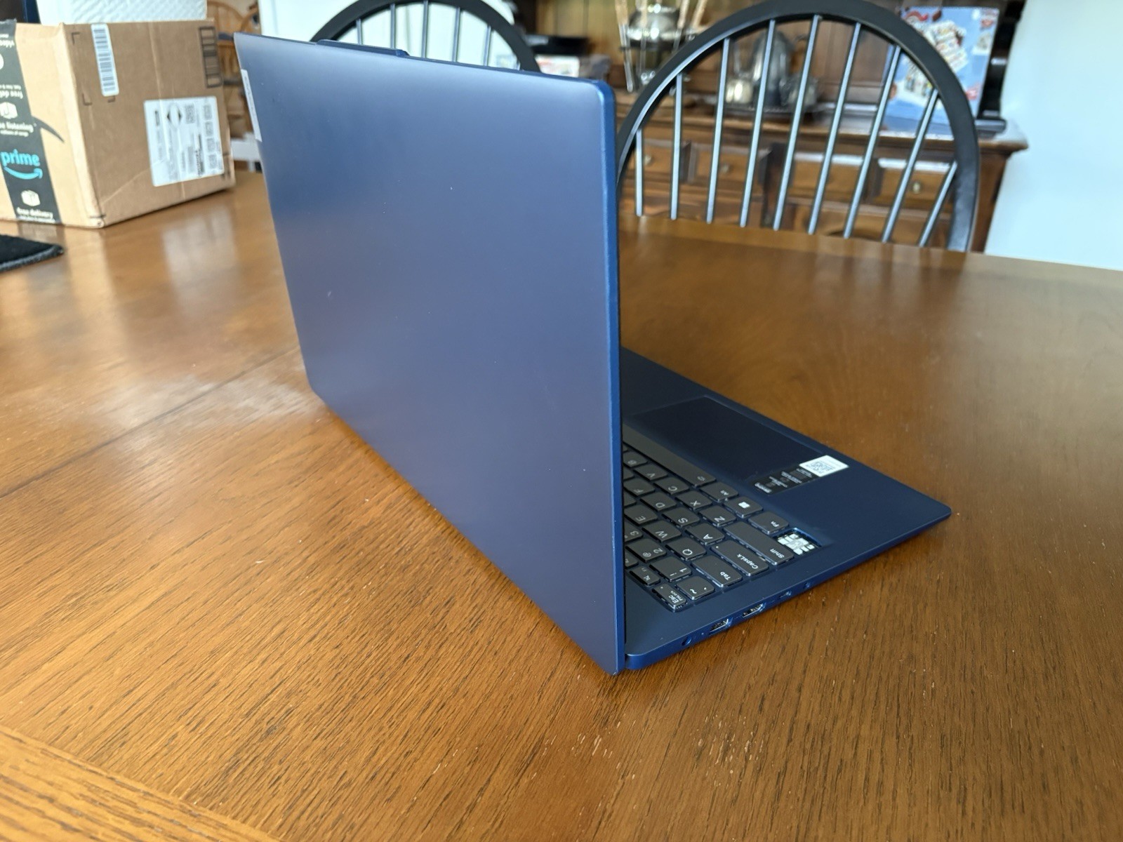 Lenovo Ideapad Slim 3 Blue Laptop Intel i5 8GB RAM 13.3″ SSD Windows 11