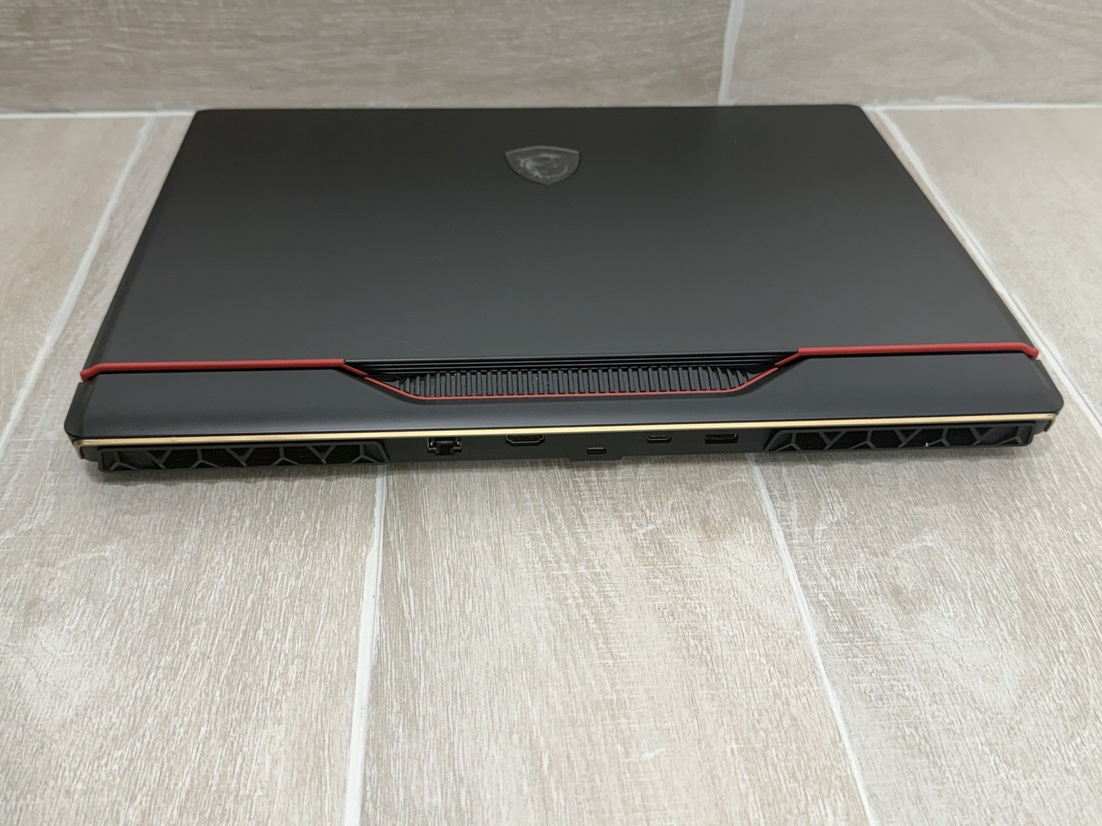 MSI Raider GE78 HX 13V 17″ Core i9-13980HX GeForce RTX 4070 16GB RAM 1TB NVMe