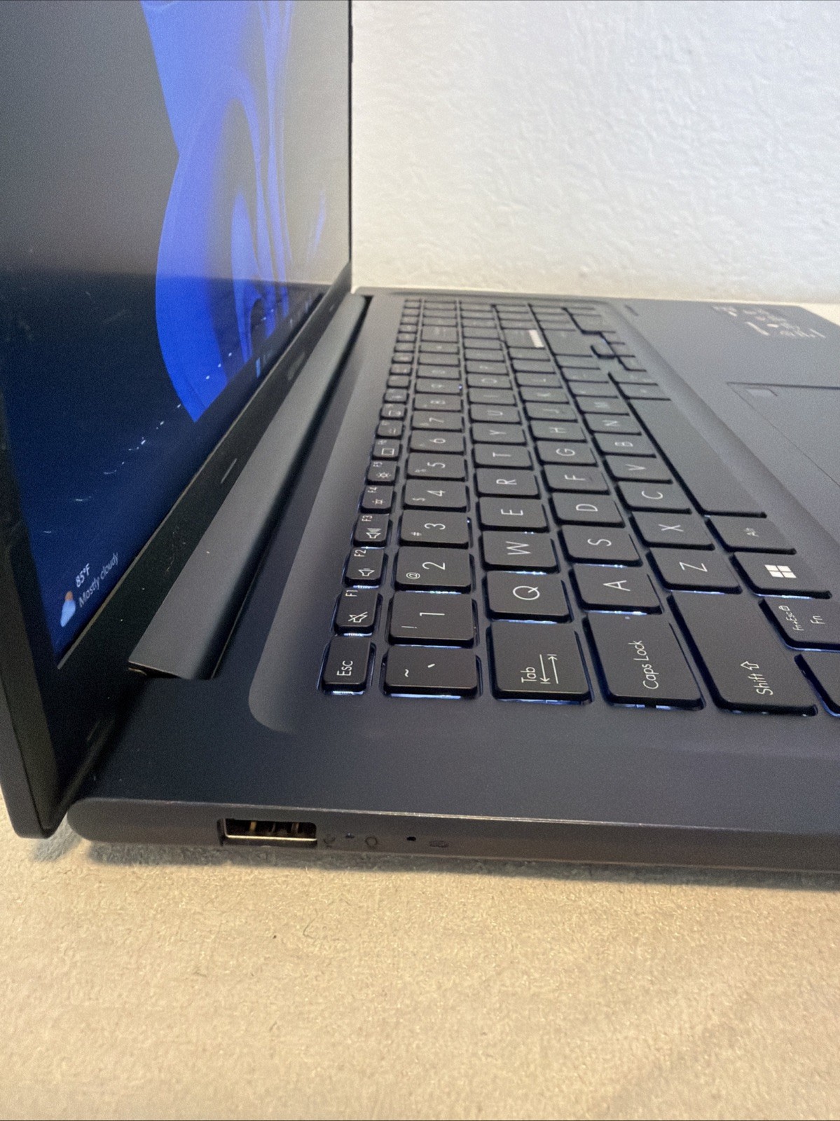 ASUS Vivobook 17 F1704V 17.3″ i5-120U 1.4GHz 8GB 512GB SSD Windows 11 Home