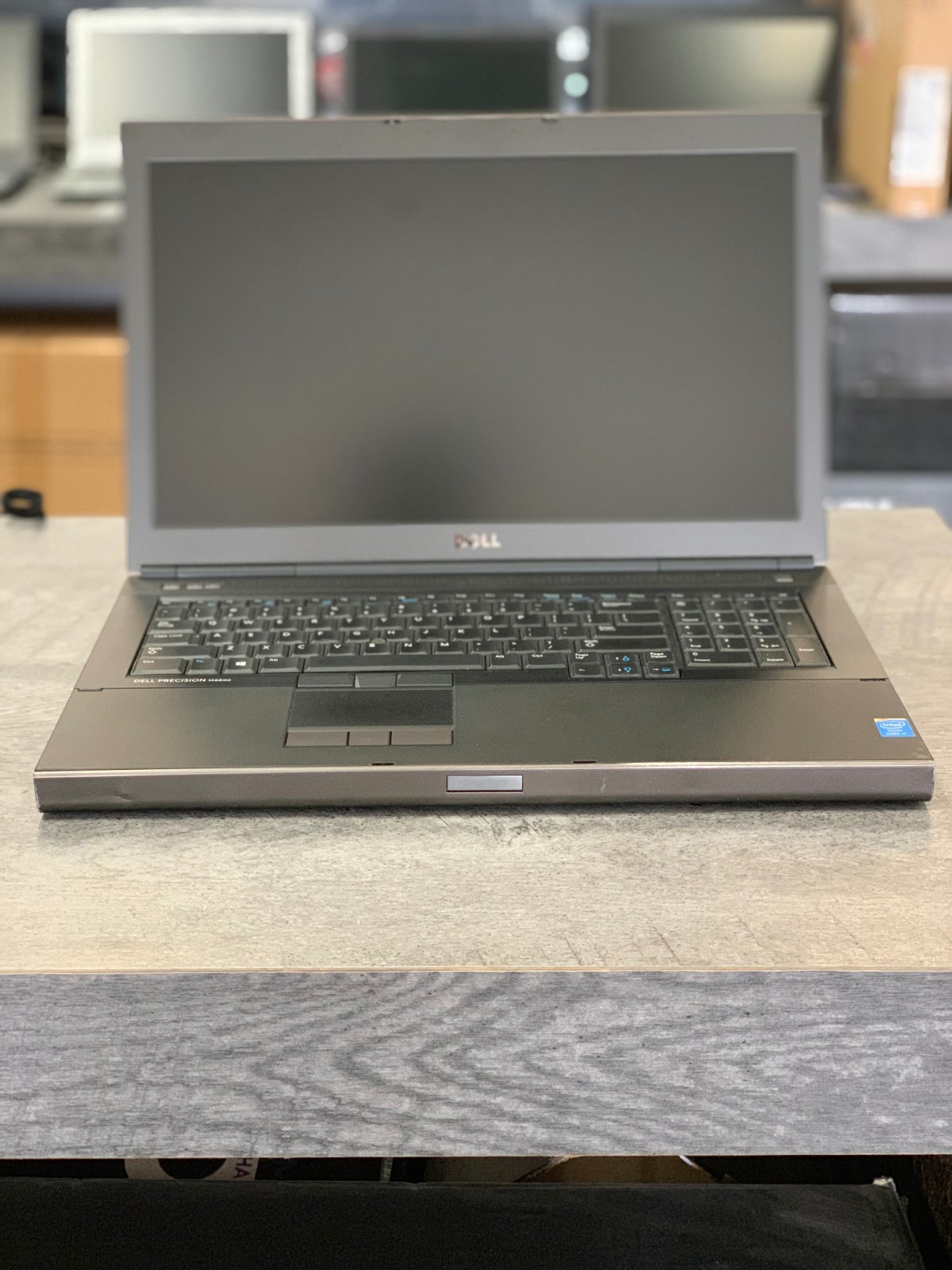 DELL PRECISION M6800 Core i7, 256GB SSD + 2 x 2TB HDD =4TB, 32GB, nVIDIA Quadro