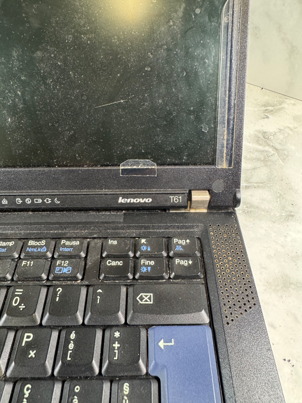 Lenovo ThinkPad T61 – Vintage Notebook For Parts