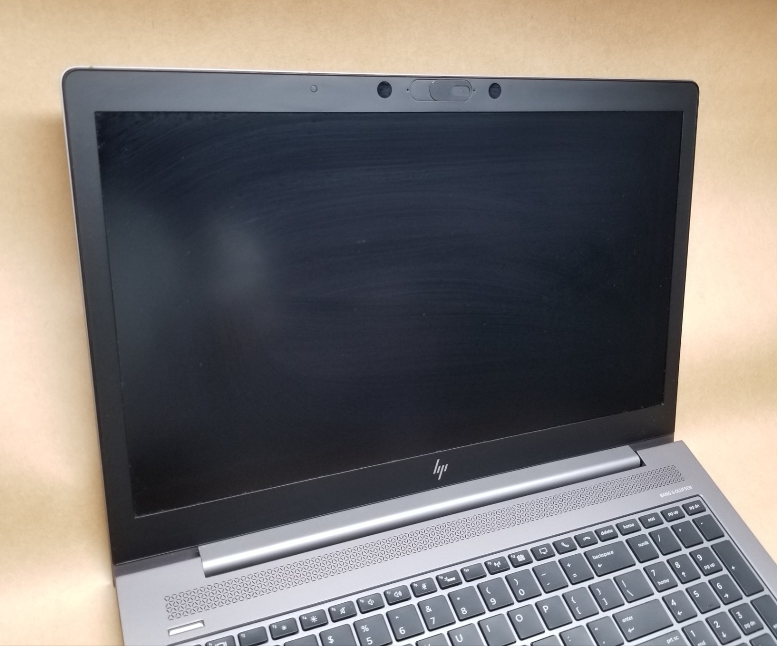 HP Zbook 15u G5 15.6″ Laptop i7-8550U,16GB RAM 256GB SSD PRO WX 3100 WIN 11 PRO
