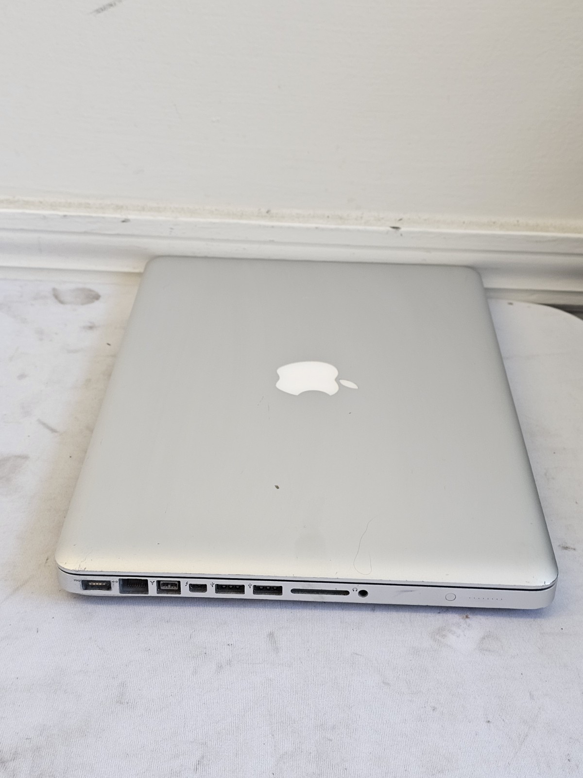 Apple MacBook Pro 13″ 2012 Laptop – Intel i5-3210m – 4GB RAM – Parts/Repair-READ