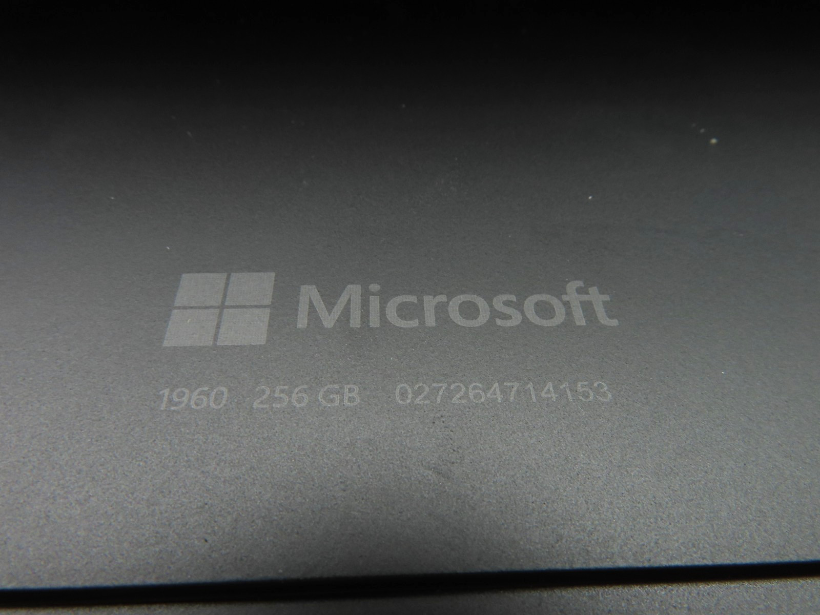 Microsoft Surface Pro 7+Plus 1960 12.3″ Intel i7-1165G7 16GB RAM 256GB SSD