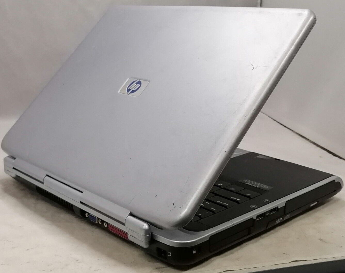 FOR PARTS 15.4″ HP Pavilion zv5230us (Pentium 4/256 MB RAM/NO HDD)