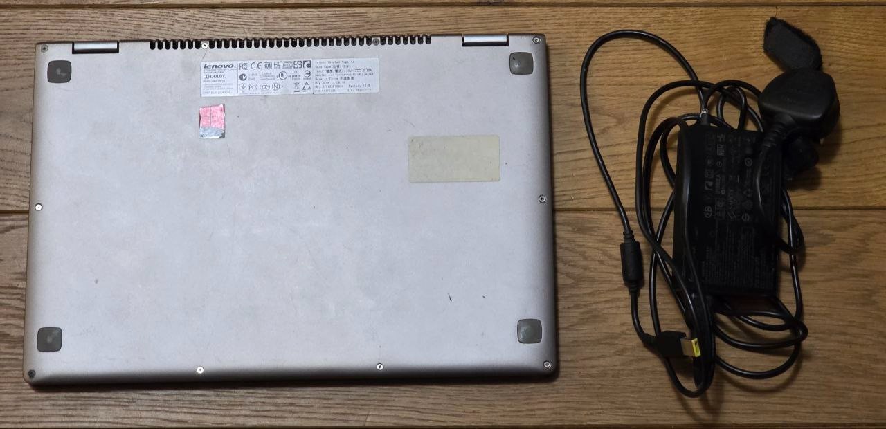 Lenovo Ideapad Yoga 13 13.3″ Laptop Intel Core I7-3537U 8GB Ram NO HD/OS, Faulty