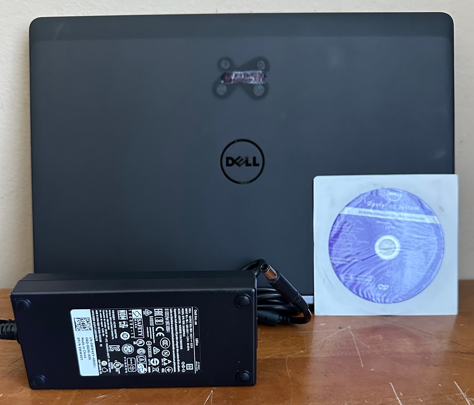 Dell Precision 7510 Intel Core Xeon 256GB SSD E3-1535M v5 2.9 15.6 Laptop PC