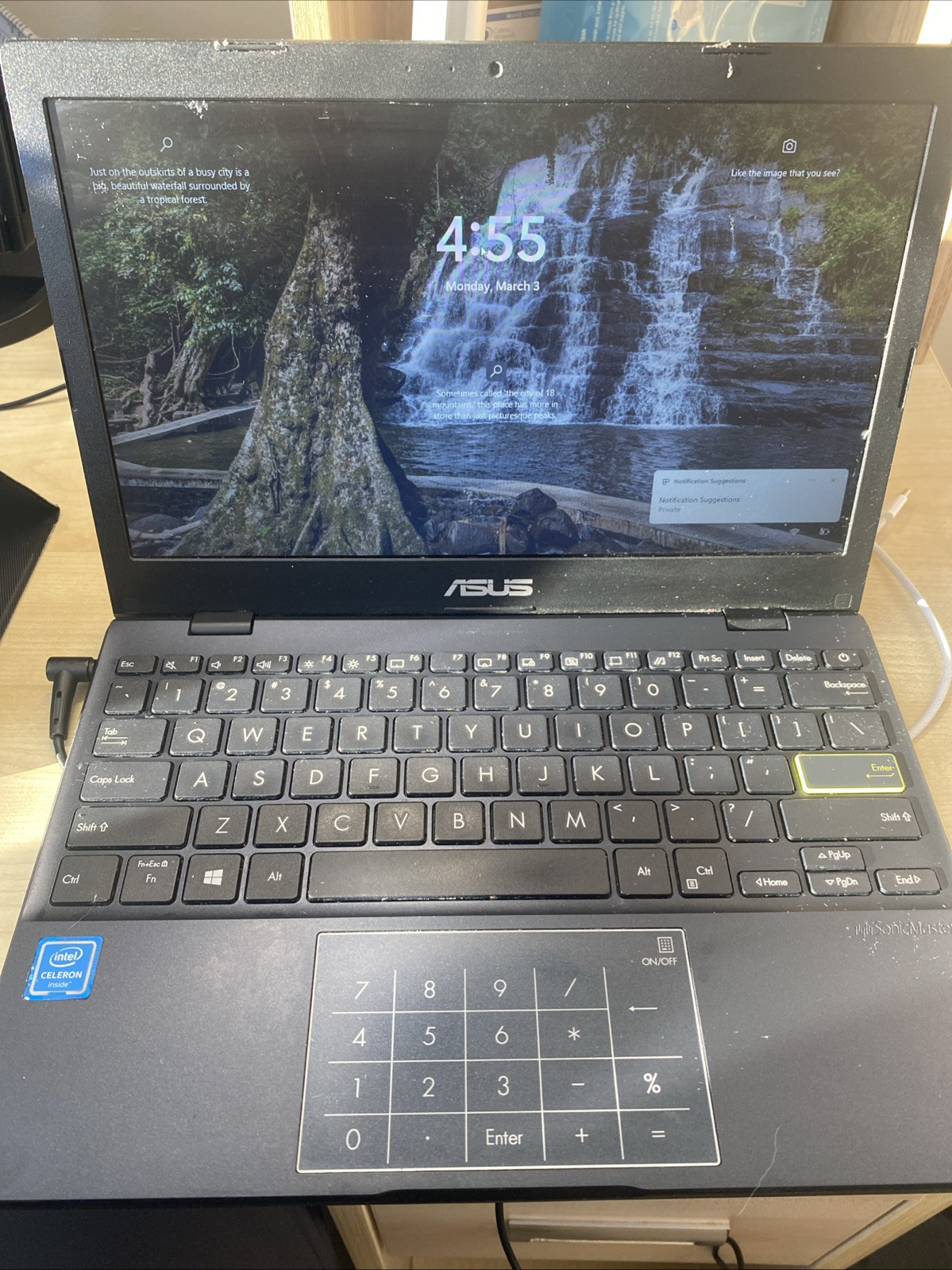 ASUS VivoBook Go 12 L210 11.6” (64GB eMMC, Intel Celeron N4020, 2.8GHz, 4GB…