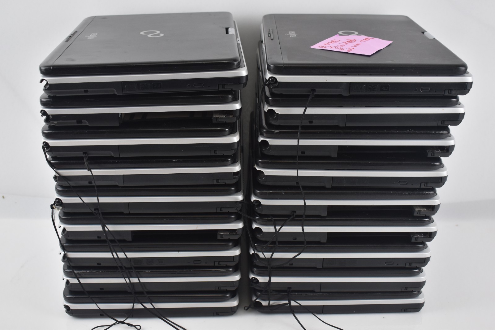 Lot Of 18 Fujitsu Lifebook T730 12″ Laptop Intel Core i3 370M 2.4GHz READ