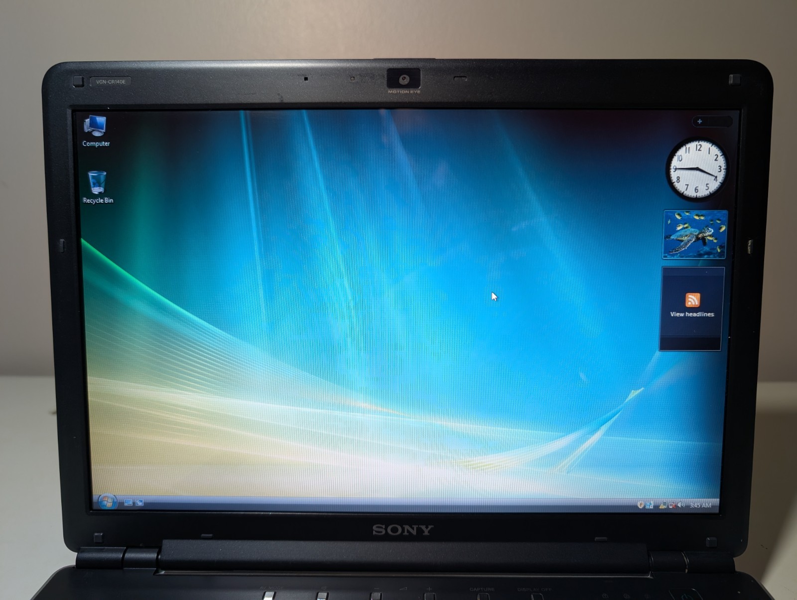14″ Sony Vaio VGN | C2D T9300 4GB RAM 128GB SSD | DVD Win Vista 32-Bit
