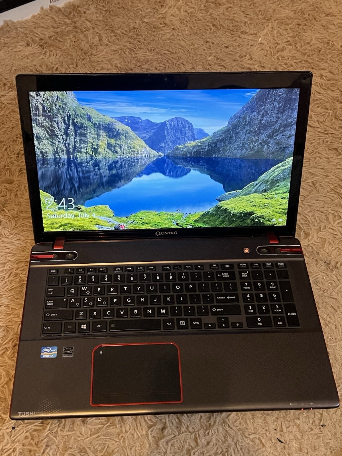 Toshiba Qosmio X875-Q7190 i7-3630QM GeForce GTX 670M 250GB SSD 16GB RAM Win 10