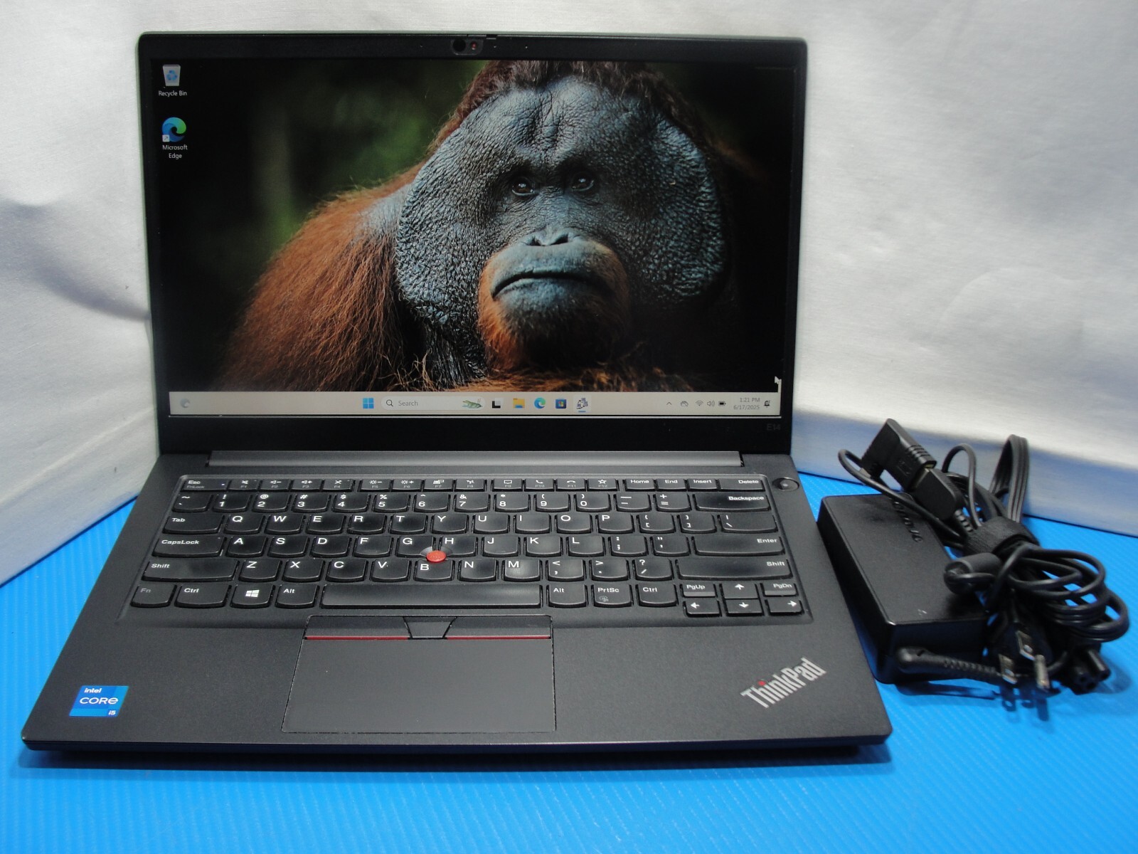 Lenovo ThinkPad E14 Gen 2 14” FHD Core i5-1135G7 2.4GHz 16GB 512GB SSD +Charger