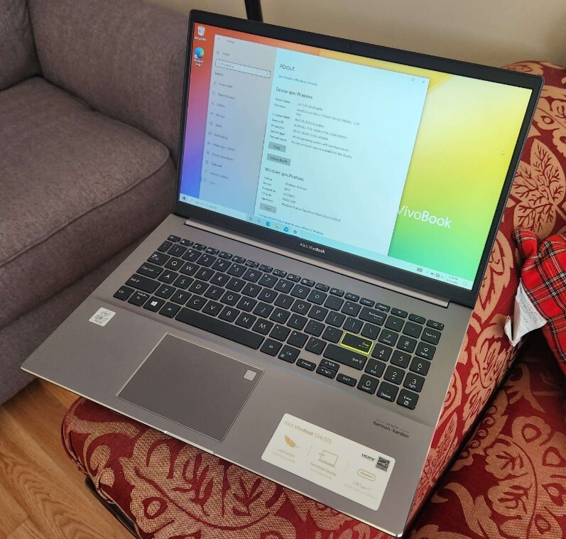 ASUS VIVOBOOK 15 || i7-10510U CPU || 16 GB RAM || 512 GB SSD || MODEL S15S533 ||