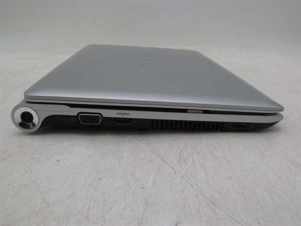 Sony VAIO VPCYB15KX AMD E-350 1.6GHz 16GB RAM 300GB SSD 11.6″