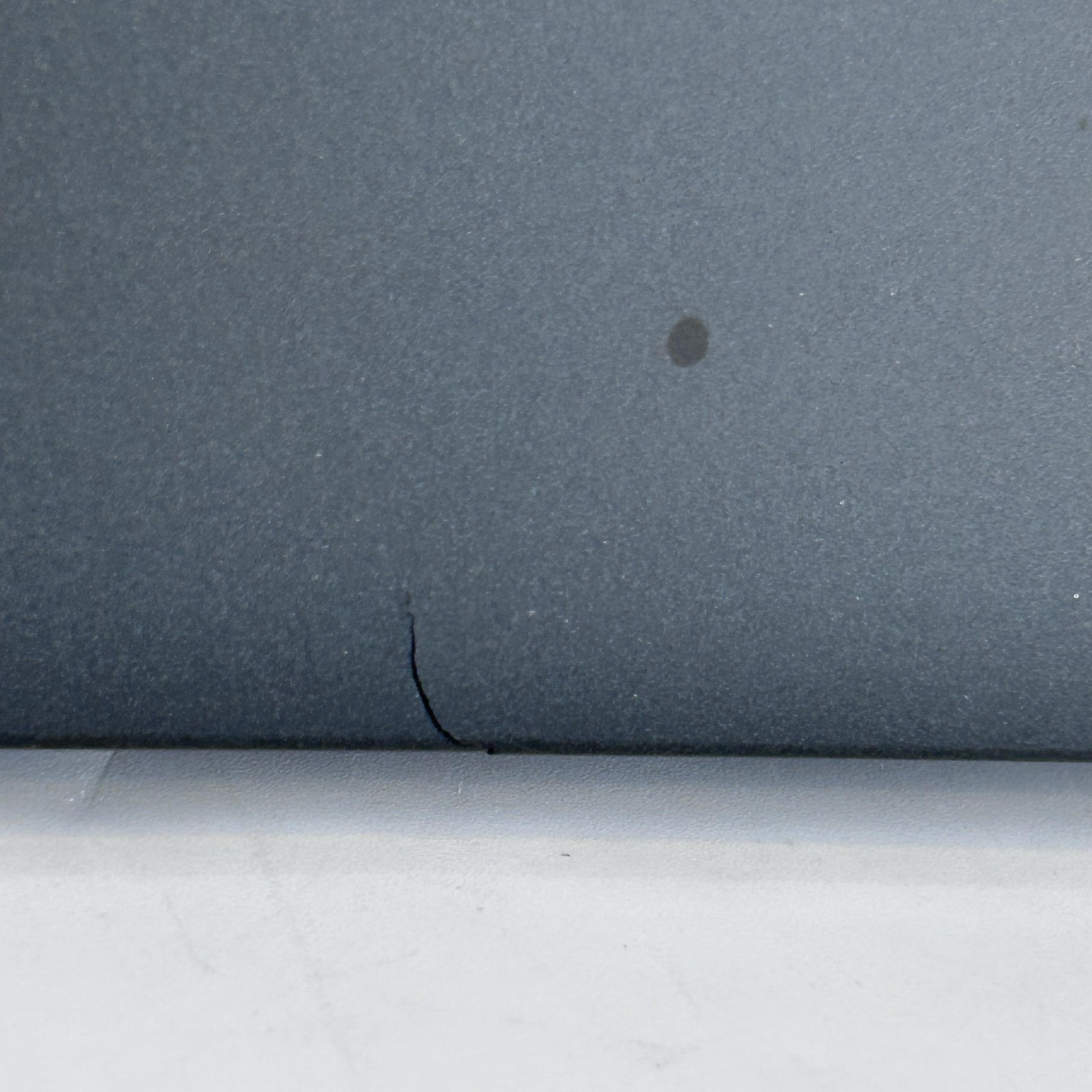 Lenovo ThinkPad T14 Gen 3 FHD+ TOUCH Ryzen 5 PRO 6650U 16GB 256GB Specks on LCD