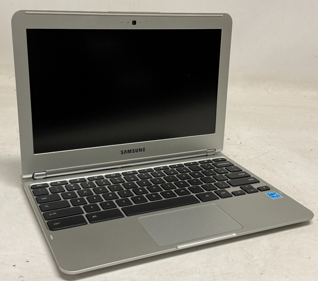 Samsung Chromebook XE303C12 11.6″ (Exynos-5 – 2GB RAM – 16GB eMMC) – Lot of 10