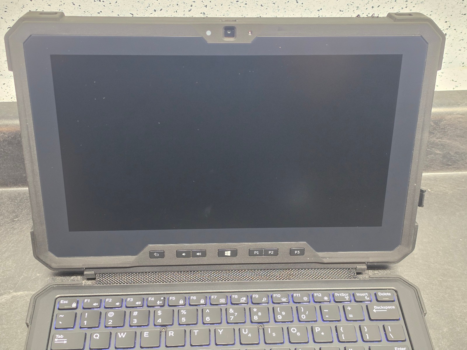 Dell Latitude Rugged Extreme 7212 – i5-7300U, 8GB RAM, 128GB SSD, Touchscreen