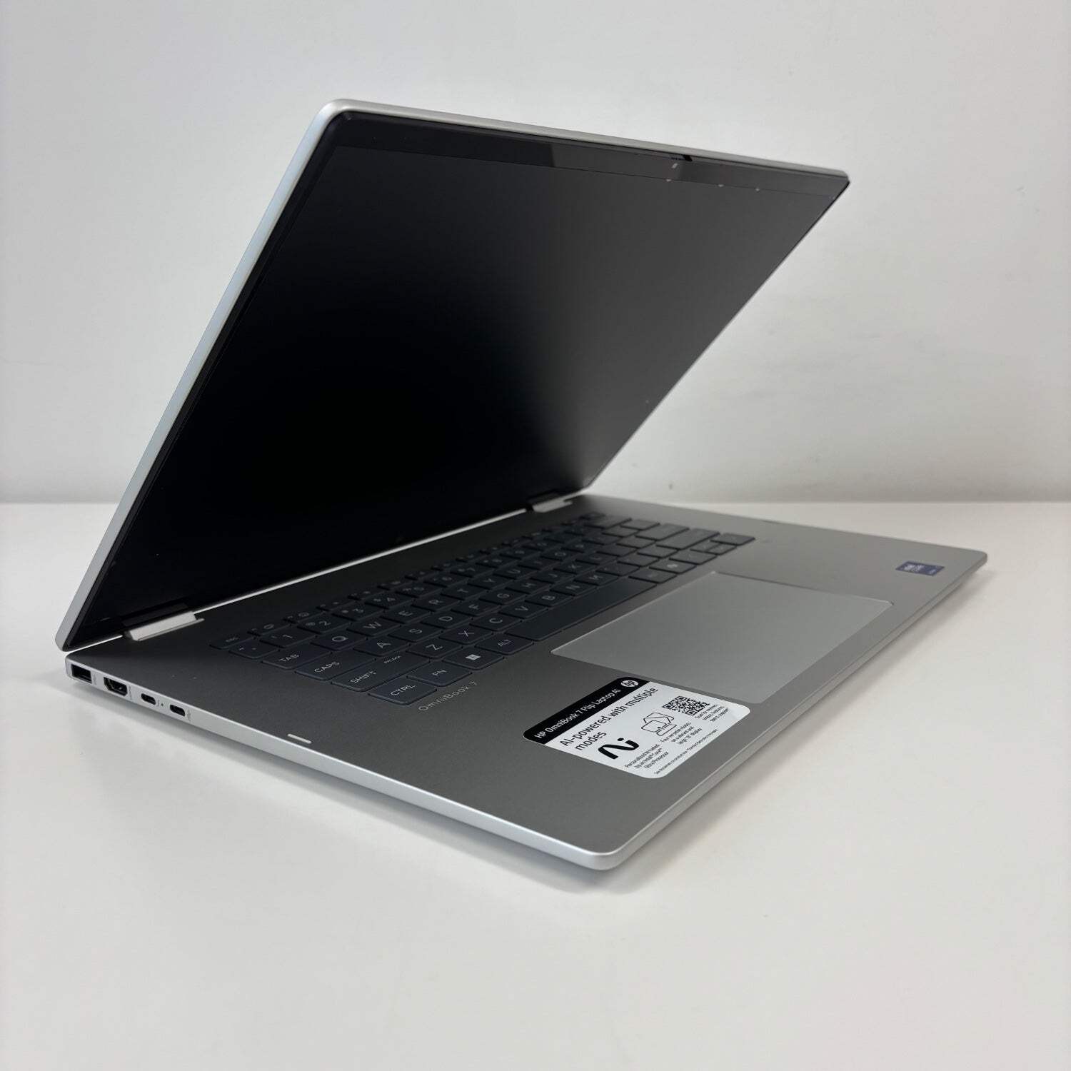 HP Omnibook 7 Flip 16-AU0070WM 16″ Core Ultra 7 256V 2.2GHz 16GB RAM 512GB SSD