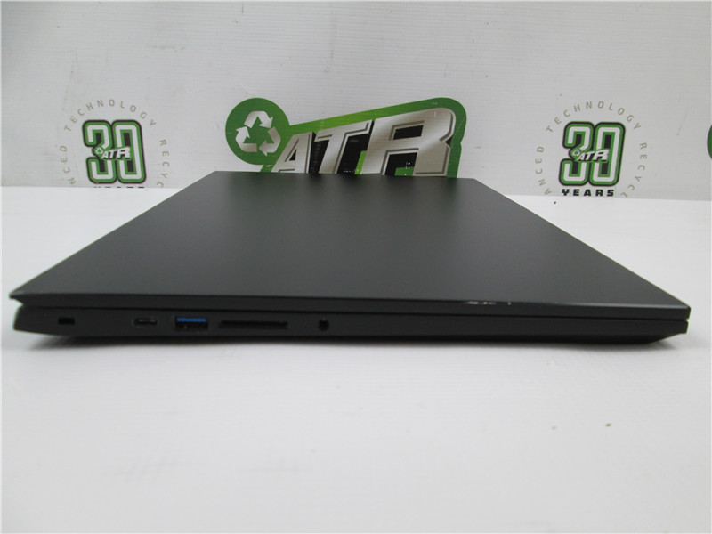 Carbon Systems Iridium 16 Laptop i5-12450H 16GB 256GB SSD Windows 11 COA Grade C