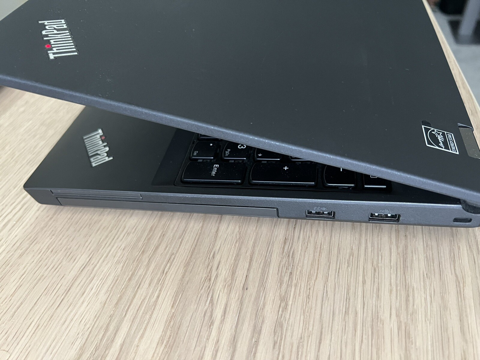Lenovo ThinkPad W541 15.6″ i7-4810MQ 2.80GHz 16 GB RAM 250GB SSD + 500 SSD Data