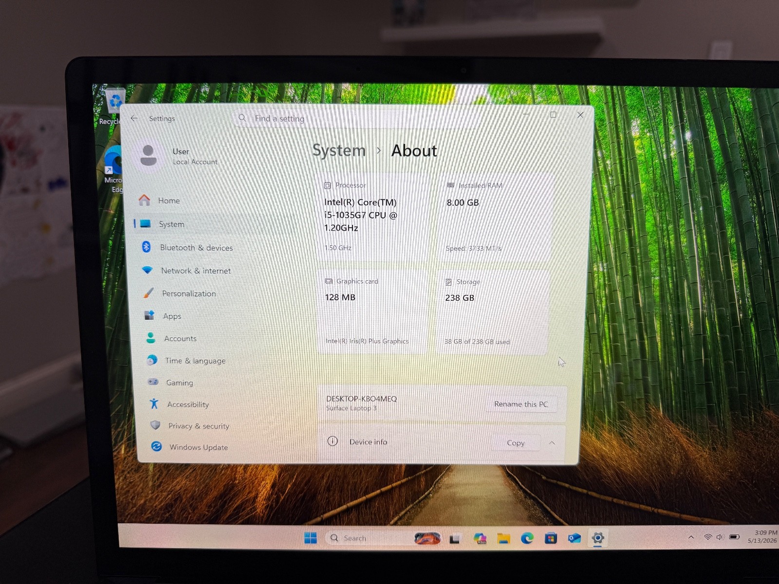 Microsoft Surface Laptop 3 1872 1.20GHz i5-1035G7 8GB RAM 256GB SSD Win 11 -READ
