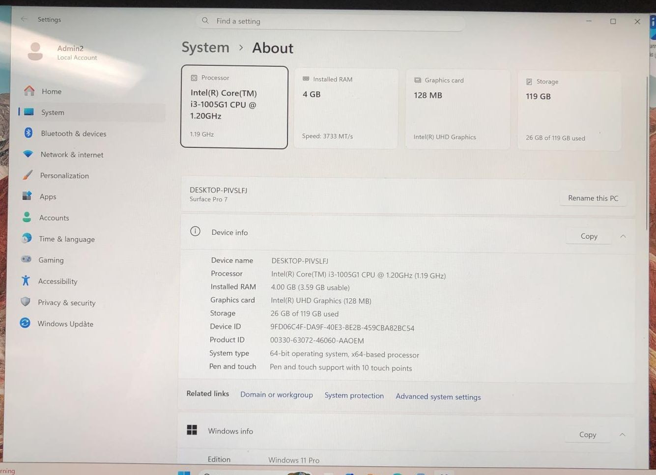 Microsoft Surface Pro 7 1866 Core i3-1005G1, 1.20 GHz, 4GB, 128GB Blemish Screen