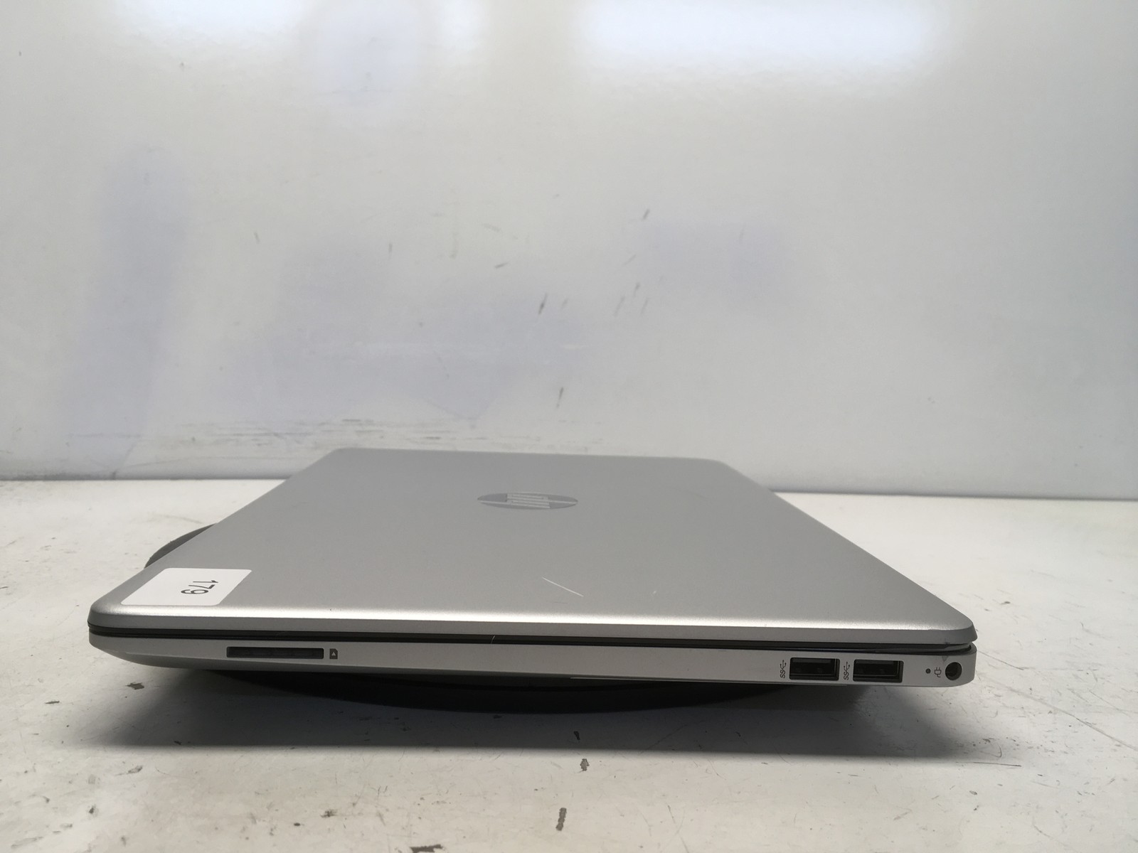 HP 15-DW3065ST Intel i5-1135G7 2.4GHz No RAM NO HDD No Batt