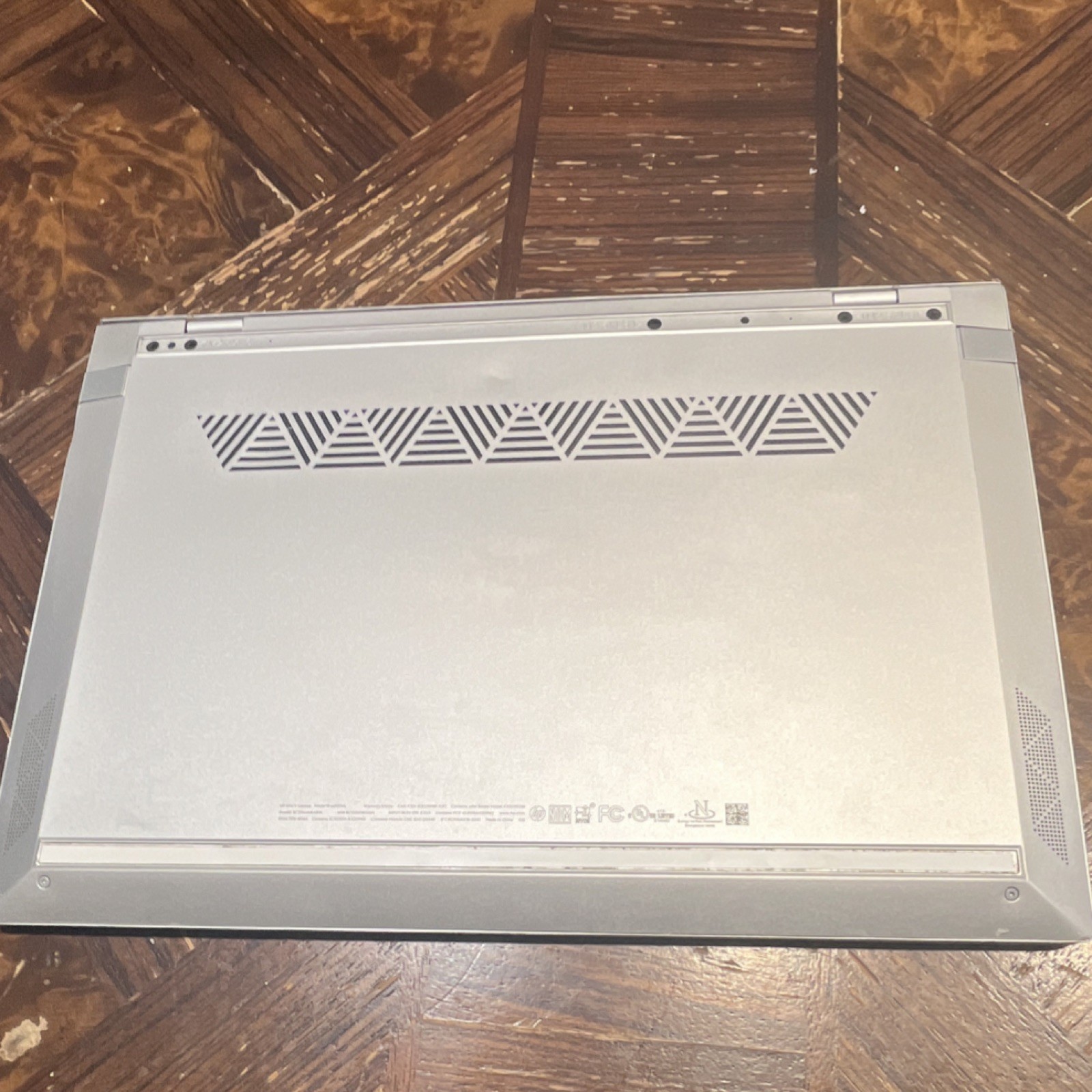 HP Envy Notebook Laptop Intel Core i7 10th Gen Silver Built-in Webcam Microphone