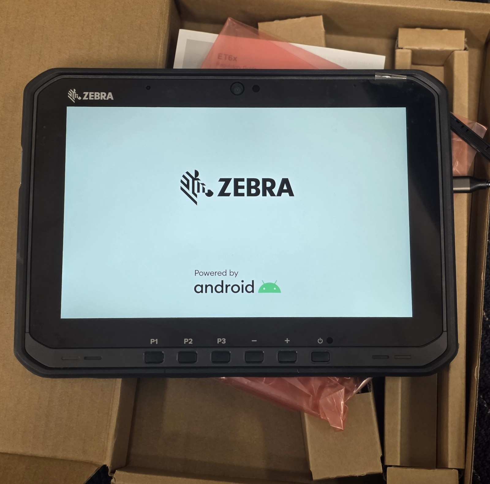 Zebra ET65 Rugged Tablet, Andriod, 5G WWAN, 8gb Ram, 128gb SSD, Camera Charger