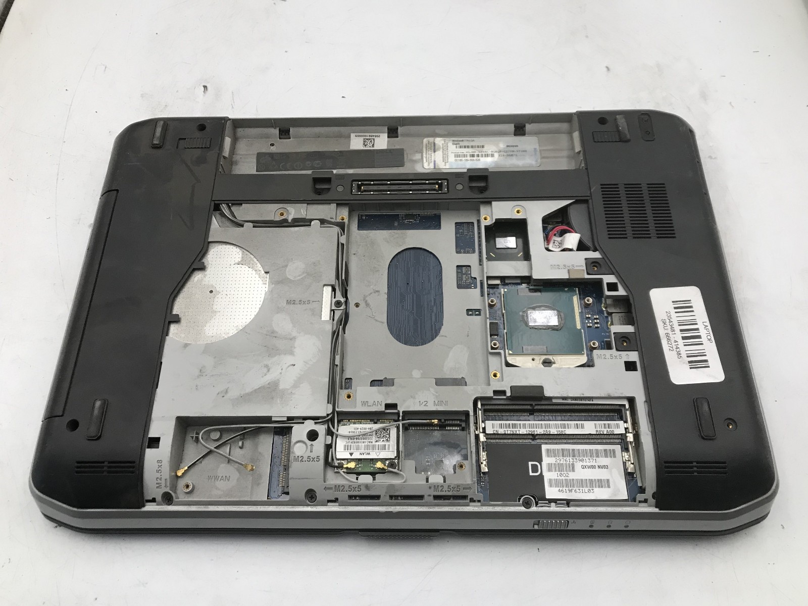 DELL LATITUDE E5430 – FOR PARTS/REPAIR – INTEL I5 3RD GEN – NO RAM – READ – BB !