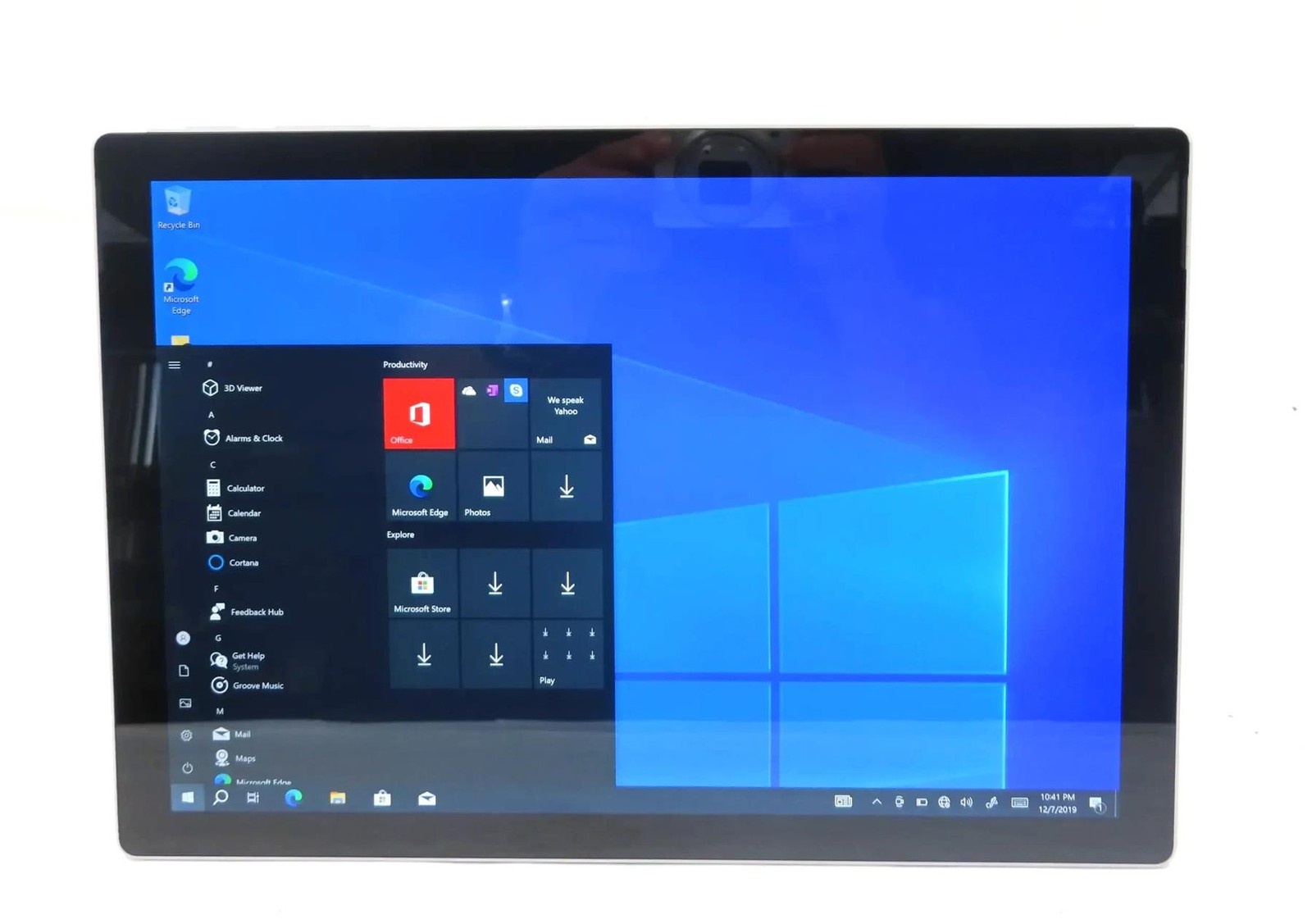 Microsoft Surface Pro 5 1796 Core i5-7300U 2.6GHz 4GB 128GB