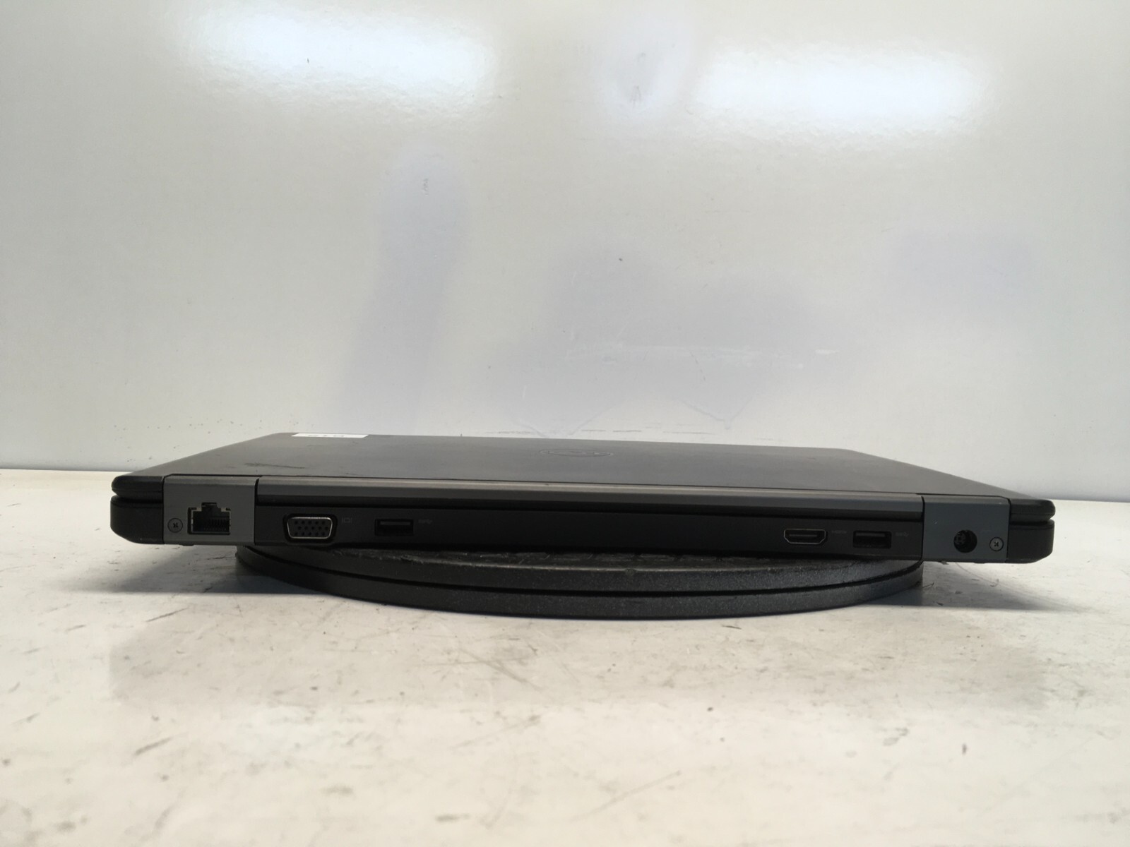 Dell Latitude E5450 Intel i5-5200U 2.2GHz 4 GB NO HDD No Batt