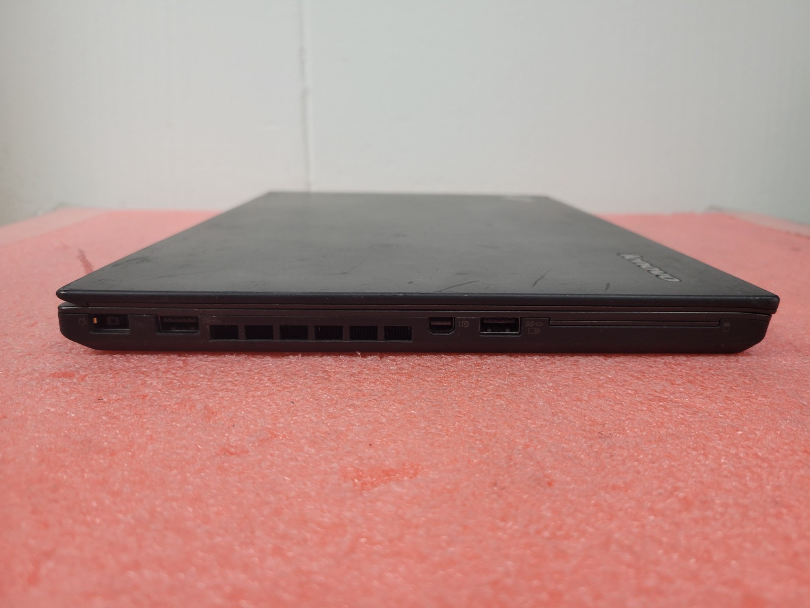 Lenovo ThinkPad T450 i5-5300U 4GB RAM *AS IS/No HDD/No OS/No Battery* | LP483