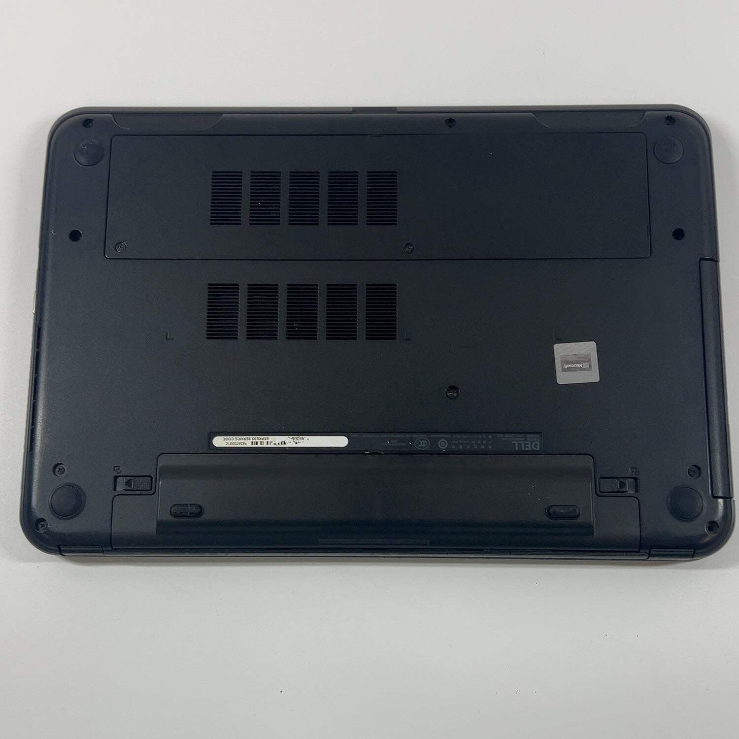 Dell Latitude 3540 15.6″ i3-4030u 1.9GHz 4GB RAM 128GB SSD