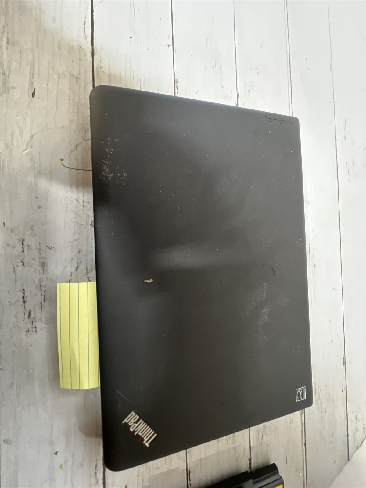 Lenovo ThinkPad 20DH002QUS- FOR PARTS- Powers On But Screen Is Not Working